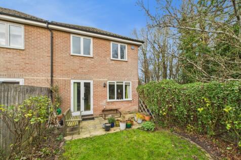 CAM05546G0-PR0051-STILL061