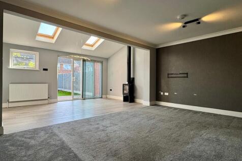 Buckeridge Way, Bradwell-on-sea photo 3