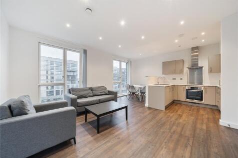 48 Shackleton Way, London, E16 photo 2