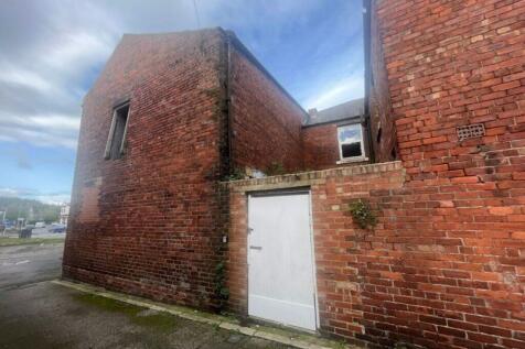 Redworth Road - Outside