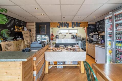 eastholme ave-13.jpg