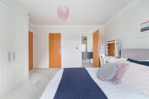 CEDAR WALK, 13B, RUFFETT WOOD HOUSE  (24).jpg