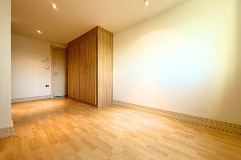 001aeff2-9715-4ab...