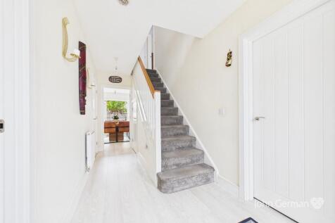 CAM05058G0-PR0174...