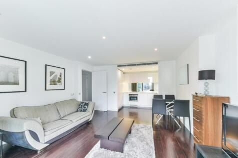 Living Area - West T