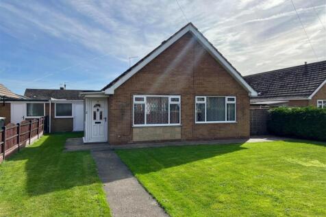 5 Hull Road - External.jpg