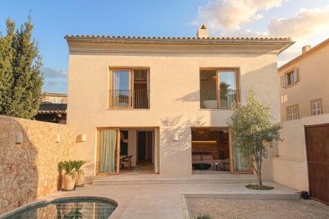 1. Exterior - Can Be