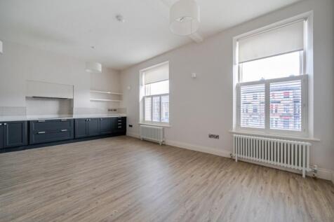 EweMove Harrogate Apartment Two Living Kitchen