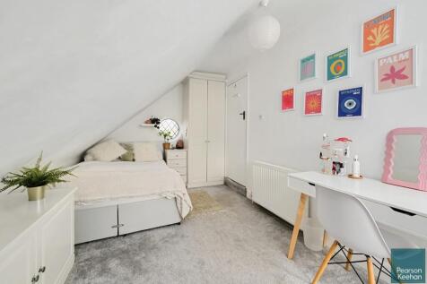 26 Norman Cresent BN43 (20).jpg