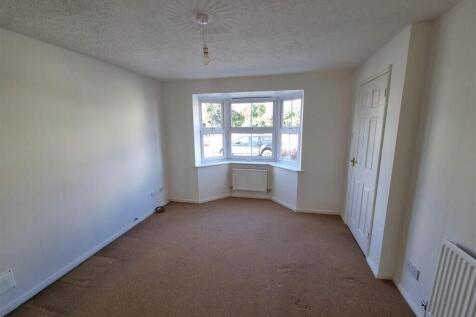 Living Room.jpg