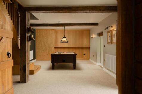 Beck Farm-21games room.jpg