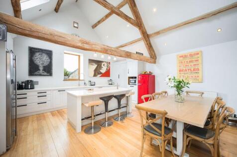 Kitchen / Breakfast Room