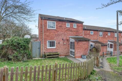 Redditch, B98 - property photo
