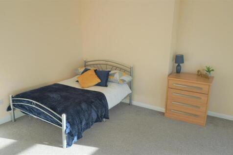 3-bed flat on Flat 322, Beverley RoadHull, £800/mo