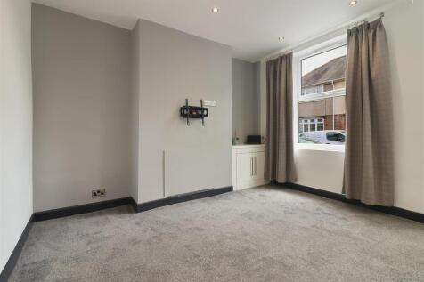 Nelson Street, Whittington Moor photo 4