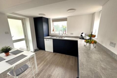 thumbnail_image1 (7).jpg