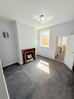 Hassell Street, Newcastle Under Lyme, Staffordshire, ST5 photo 4