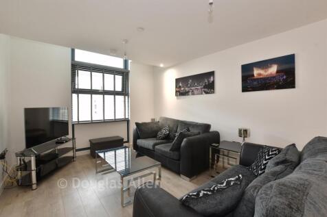 Lounge/Kitchen/ Dining Room