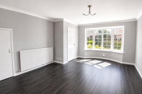 Southerden Close, Hailsham, BN27 photo 3