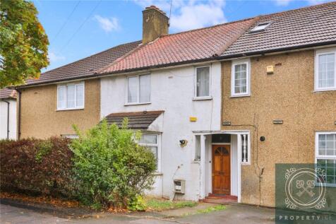 Flexmere Road, London, N17. 2 bedroom terraced house for sale
