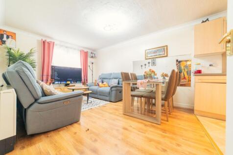Call 02920 454555 to secure your viewing_6