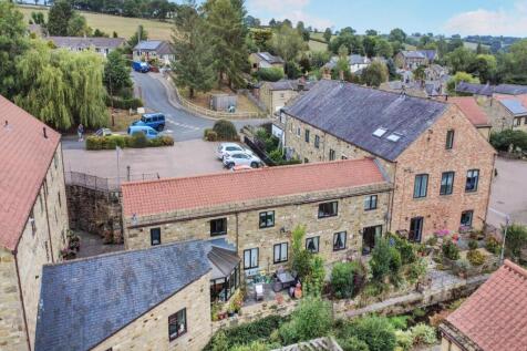 14lowmillcourtdrone-3.jpg