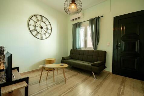Entrance- living room