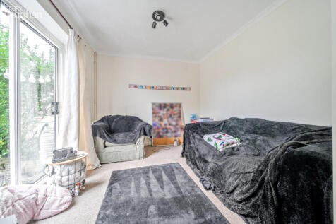 606c53e5-3523-4db...