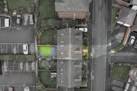 Garage &amp; Driveway