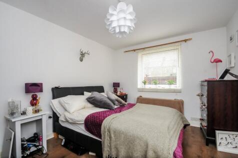 Lambton Road, London, SW20 photo 4