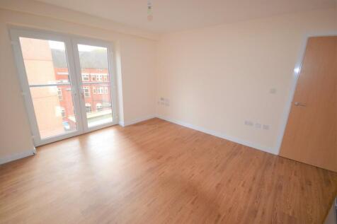Crecy Court, Lee Circle, Leicester photo 4