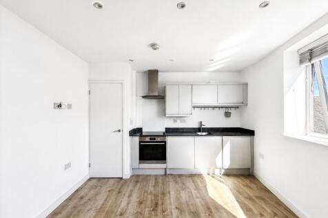 Top Floor One-Bedroom Apartment ¿ Bedford Place