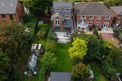 Vivian Drive Plot