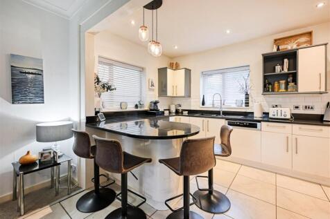 25 Clifton Road-4.jpg
