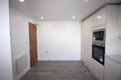 478A Cheetham Hill Road, Manchester photo 3