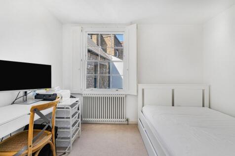 St. Marys Road, London, W5 photo 4