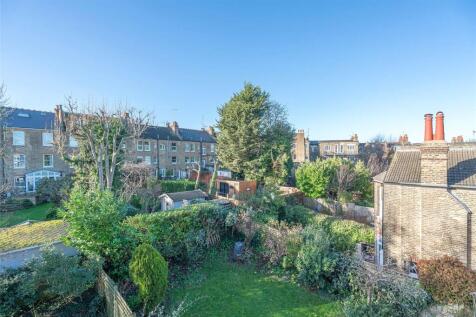 Roof Terrace Views A