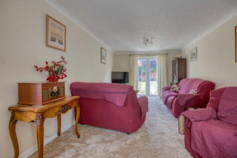 Ewemove Taunton - Graham Way (22)