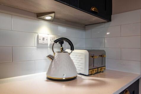 15 chestnut grv low-res-78