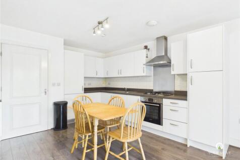 Kitchen/Living Area