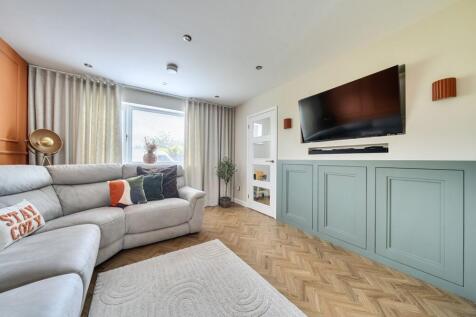 Living/Dining room