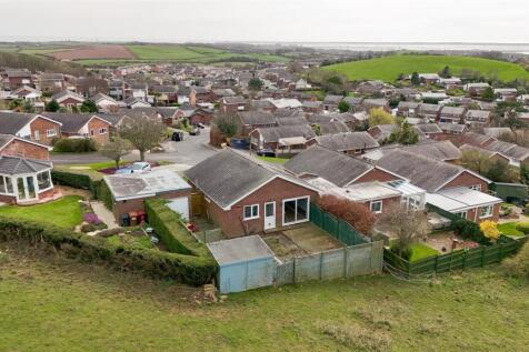 19 Hawthorn Drive (17 of 21).jpg