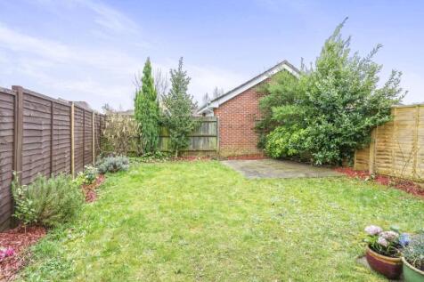 Herriard Place, Beggarwood, Basingstoke, Hampshire, RG22 photo 4