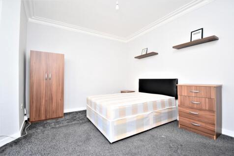 bedroom 1 x2
