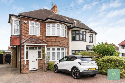 3 Bedroom Semi Detached for Sale