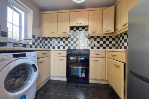 Pennyfield Close, Meanwood, Leeds, LS6 photo 4
