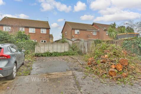 Driveway/Parking