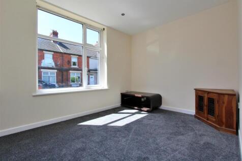 The Robins, Butts Road, Thornton photo 4