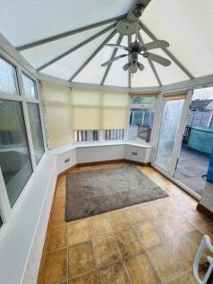 Stonehouse Crescent, Wednesbury, WS10 photo 4
