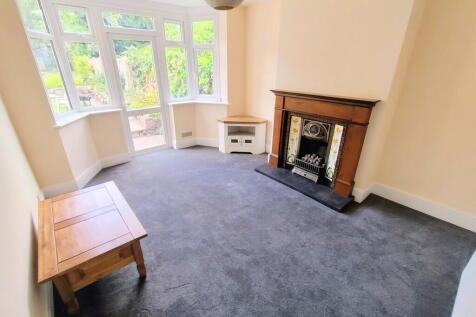 Windsor Avenue, Penn, Wolverhampton photo 3